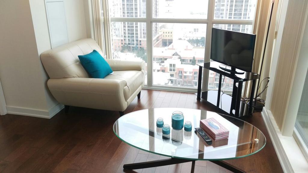 Elite Suites Mississauga Ngoại thất bức ảnh