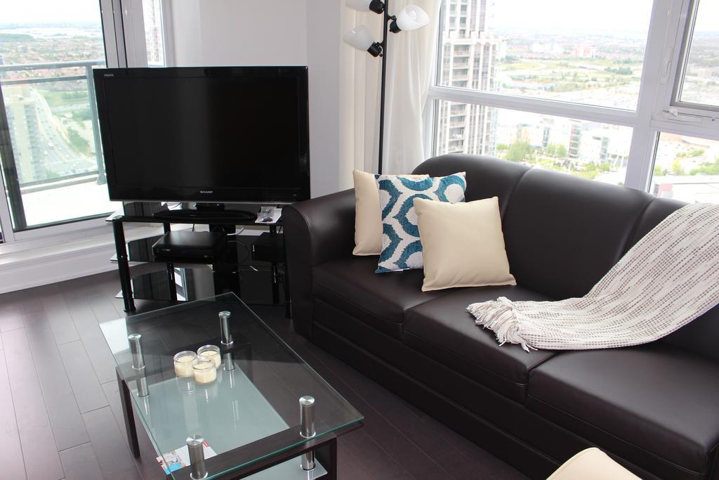 Elite Suites Mississauga Ngoại thất bức ảnh