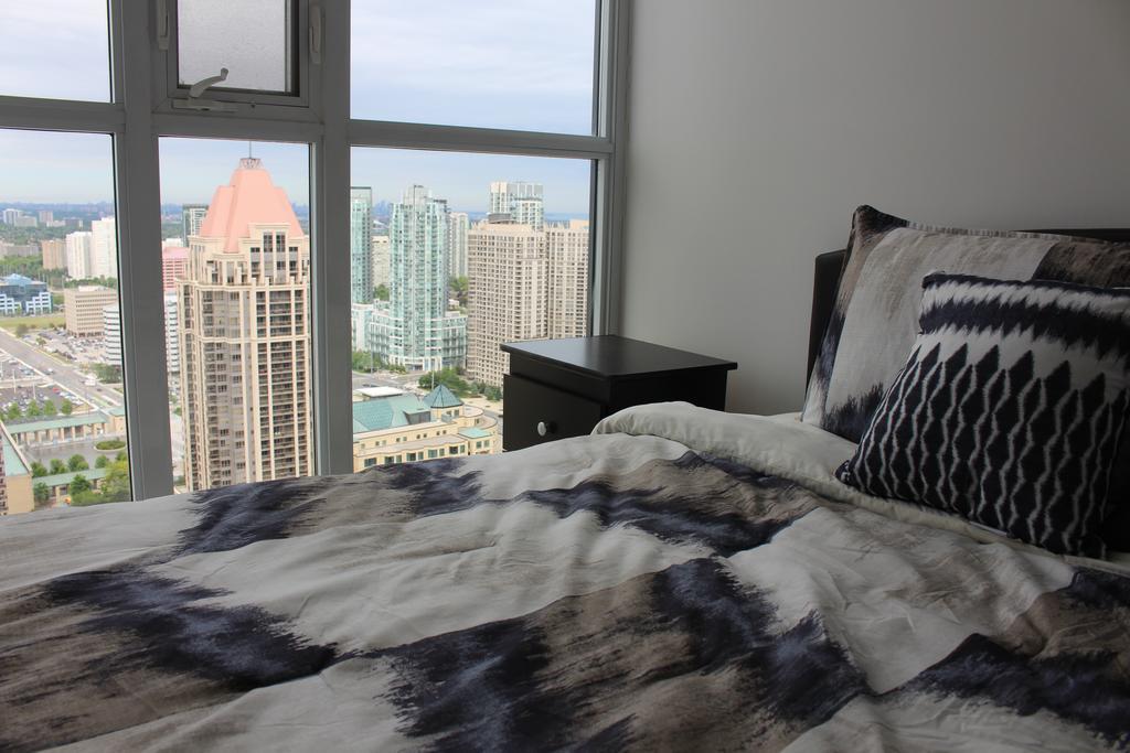 Elite Suites Mississauga Ngoại thất bức ảnh
